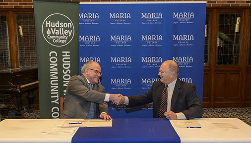 Hudson Valley Community College and Maria College sign a transfer agreement